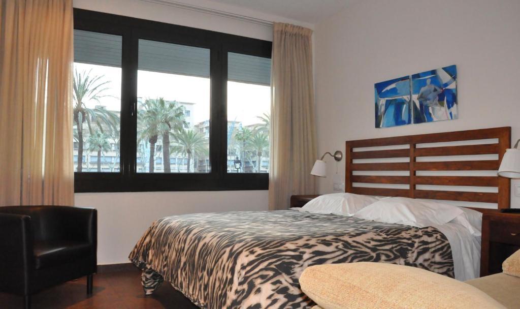 La Ciudadela Hotell Barcelona Rum bild